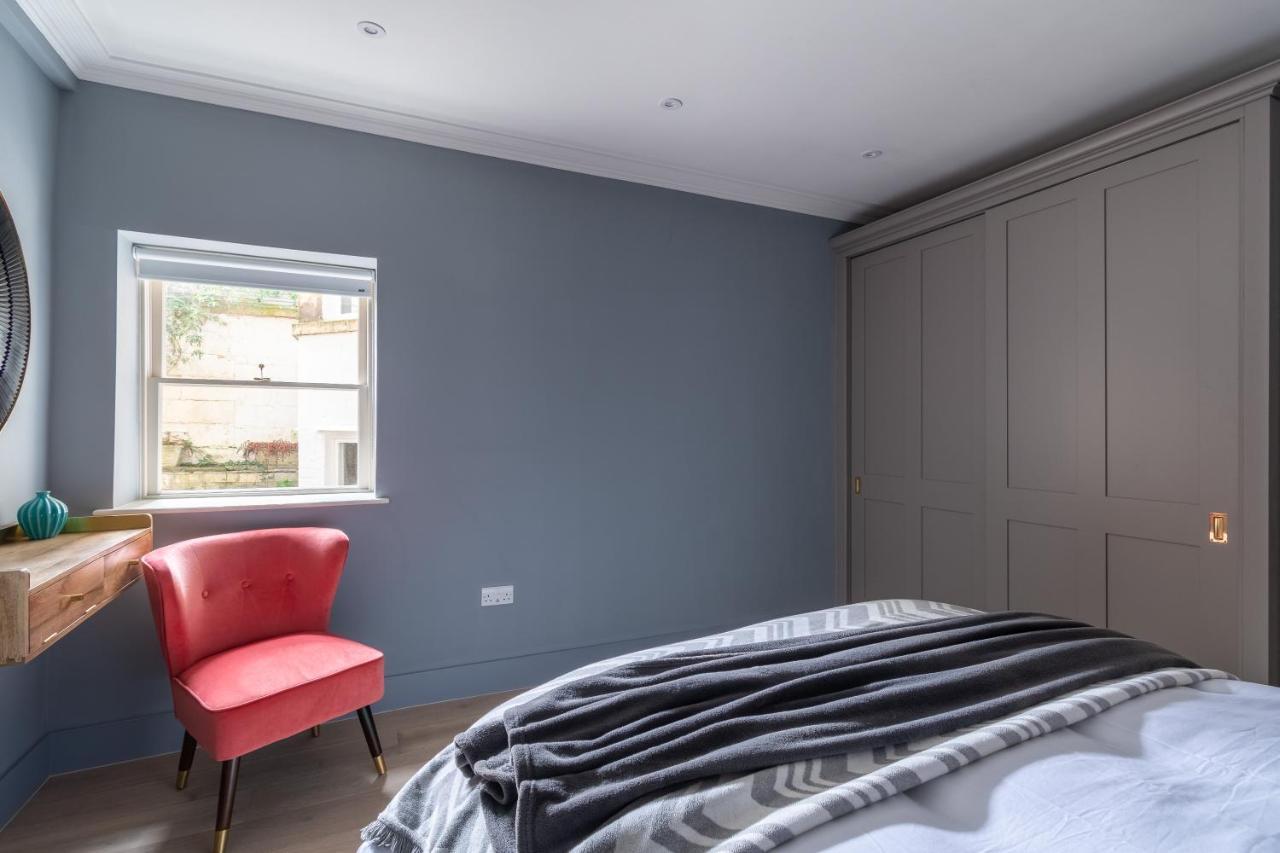 Russell House Suites Bath Ngoại thất bức ảnh