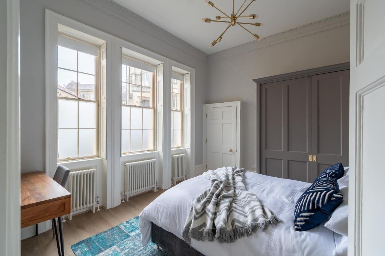 Russell House Suites Bath Ngoại thất bức ảnh