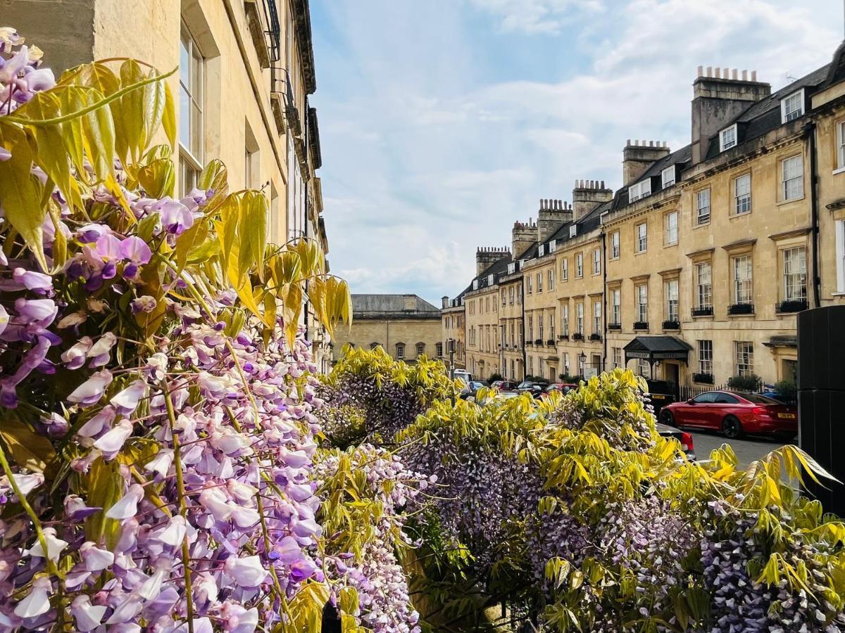 Russell House Suites Bath Ngoại thất bức ảnh