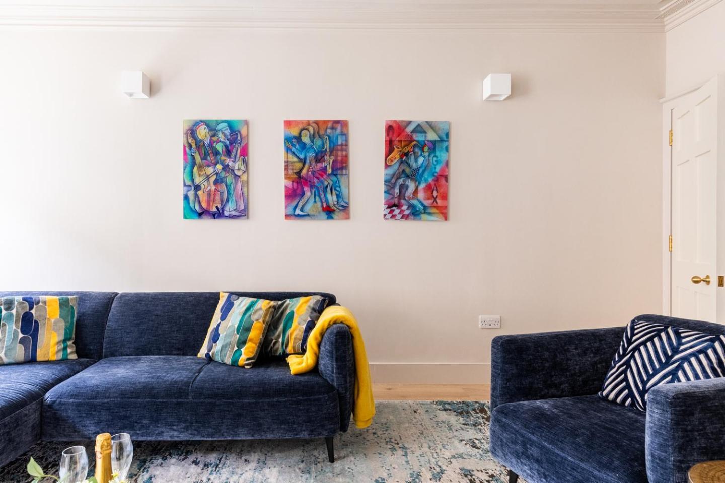 Russell House Suites Bath Ngoại thất bức ảnh