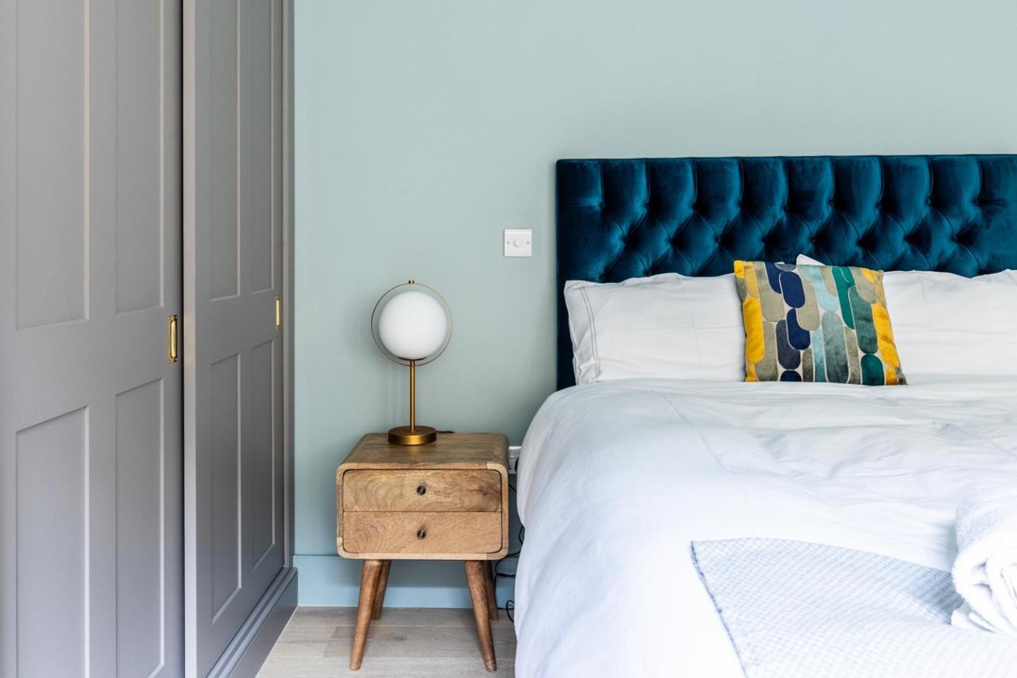 Russell House Suites Bath Ngoại thất bức ảnh