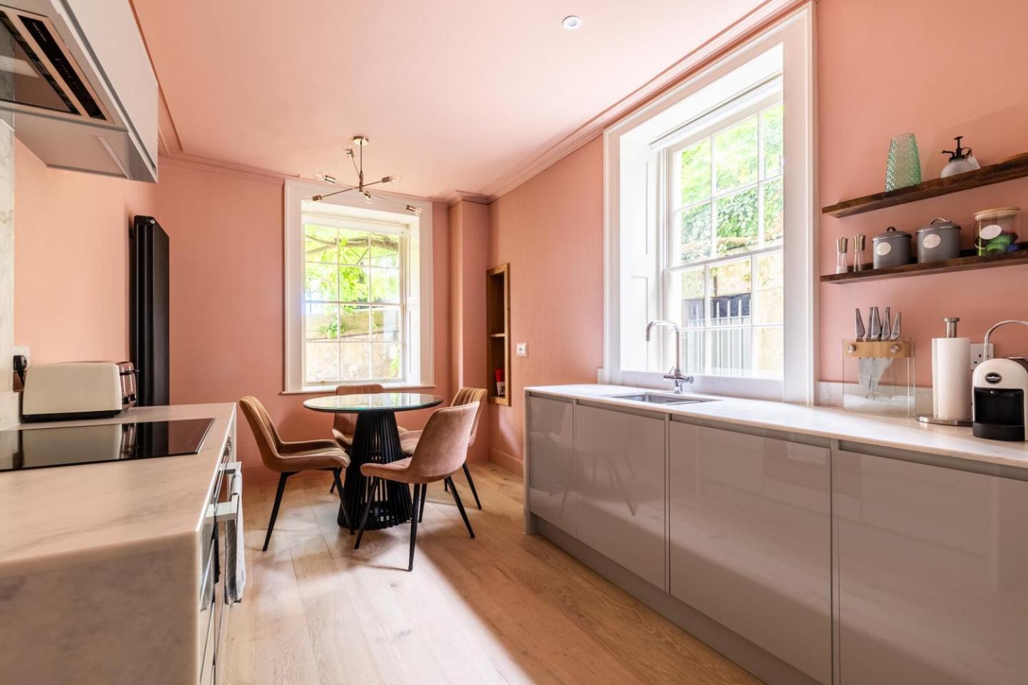Russell House Suites Bath Ngoại thất bức ảnh